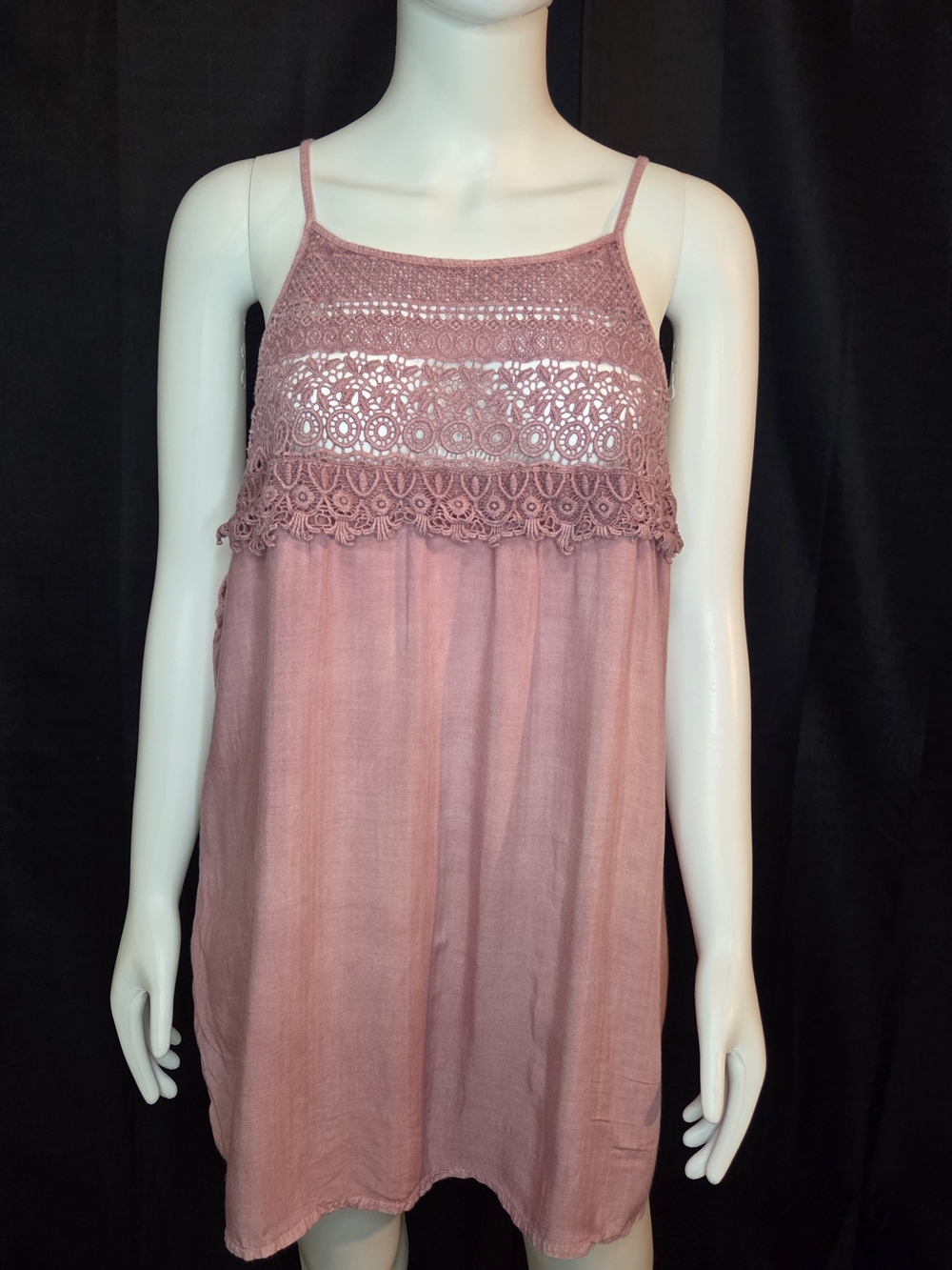 Rebellion Dusty Rose Feminine Whimsy Festival Boho Lacey Crochet Yoke Camisole